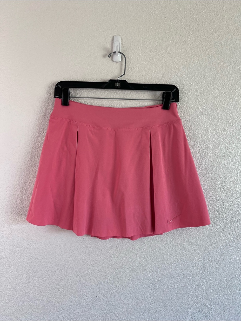 Nike Dri-Fit Women's Pink Coral Tennis Skort Pleated